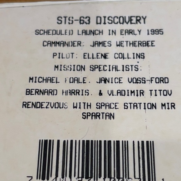 Shuttle Crew Emblem Solid Bronze Coin NWT - Picture 5 of 7